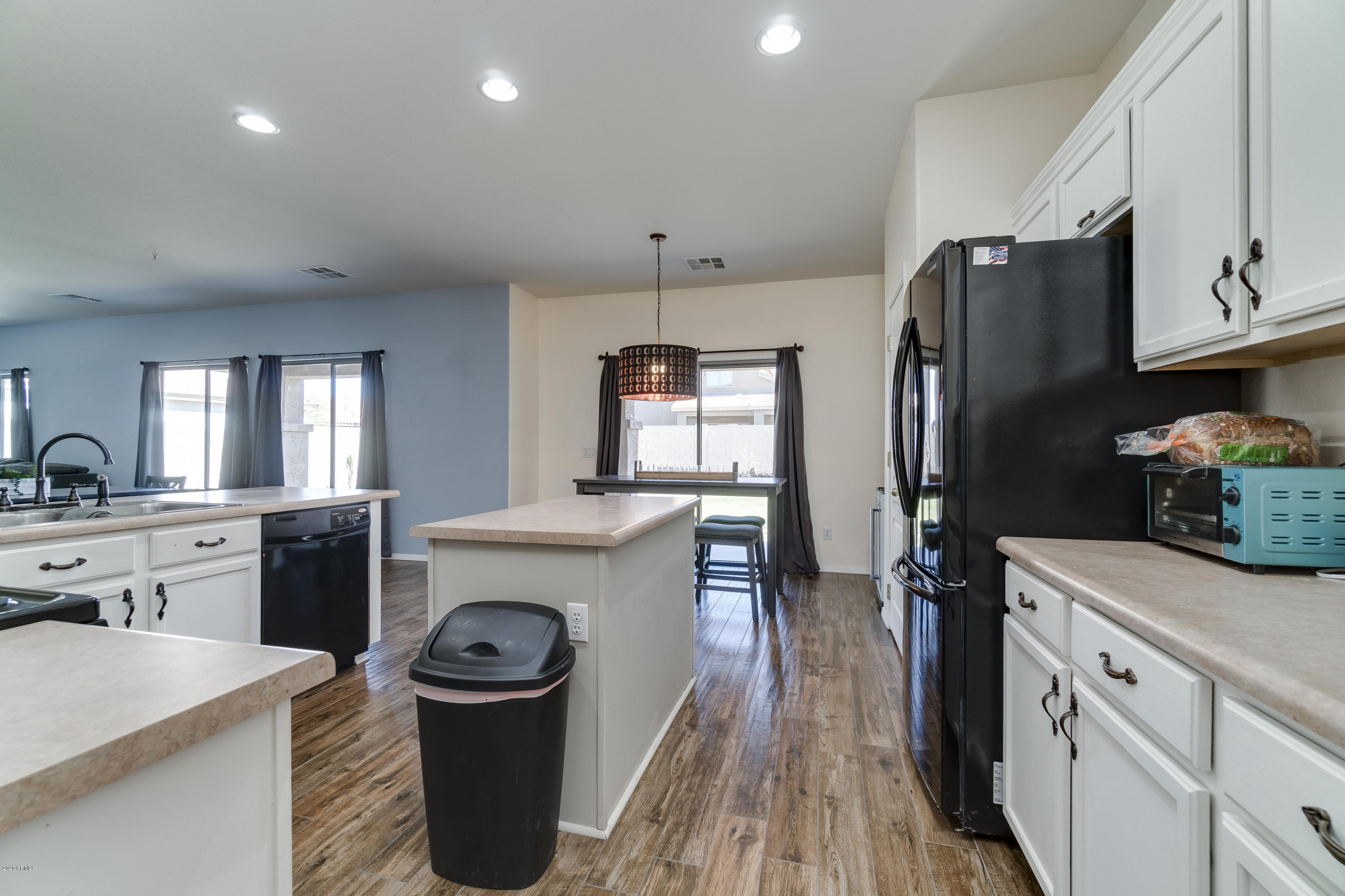 46023 West Amsterdam Road Maricopa, AZ 85139 - Photo 9 of 33 9Kitchen-FULL