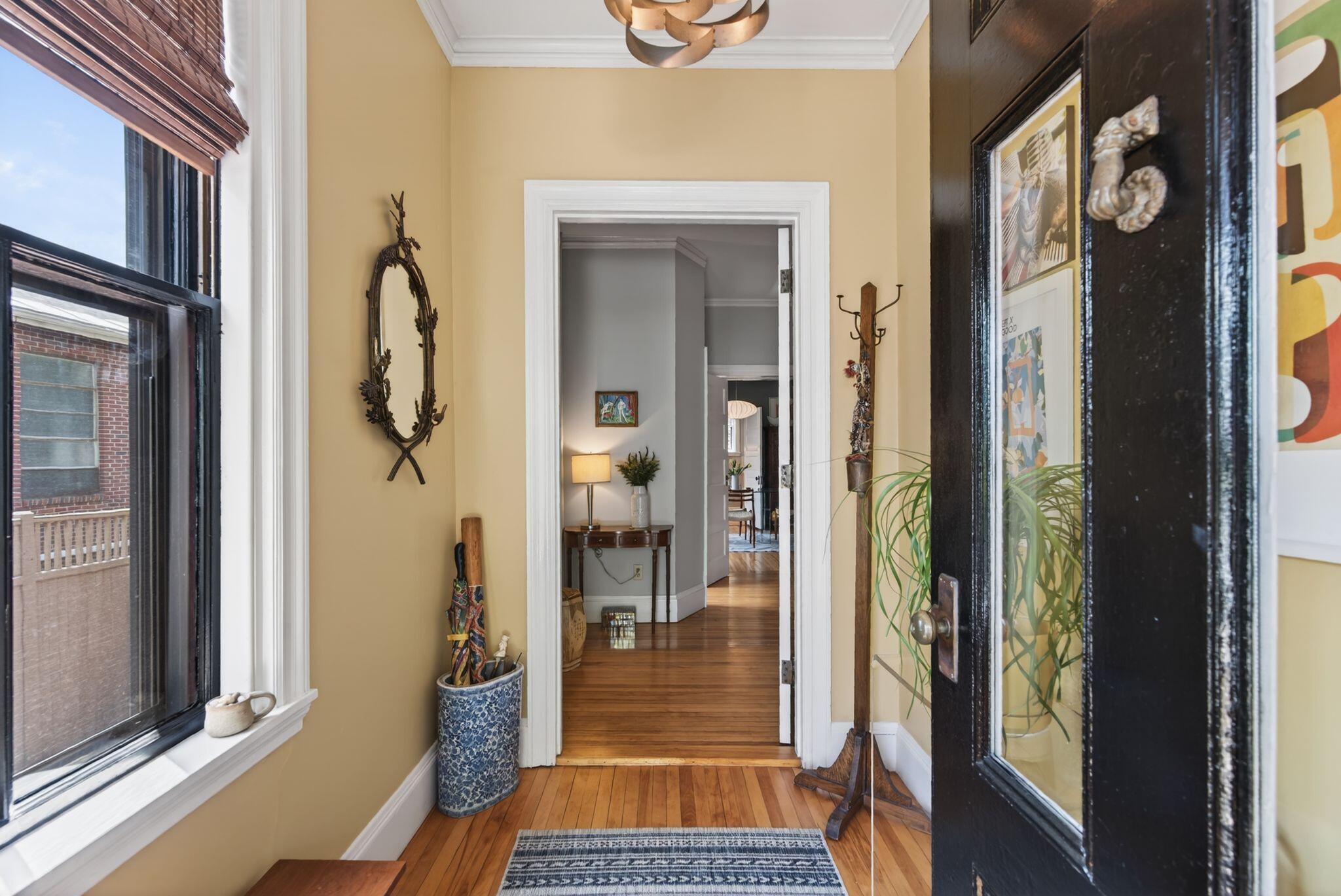 38 Neal Street Portland, ME 04102 - Photo 4 of 46 DSC06192