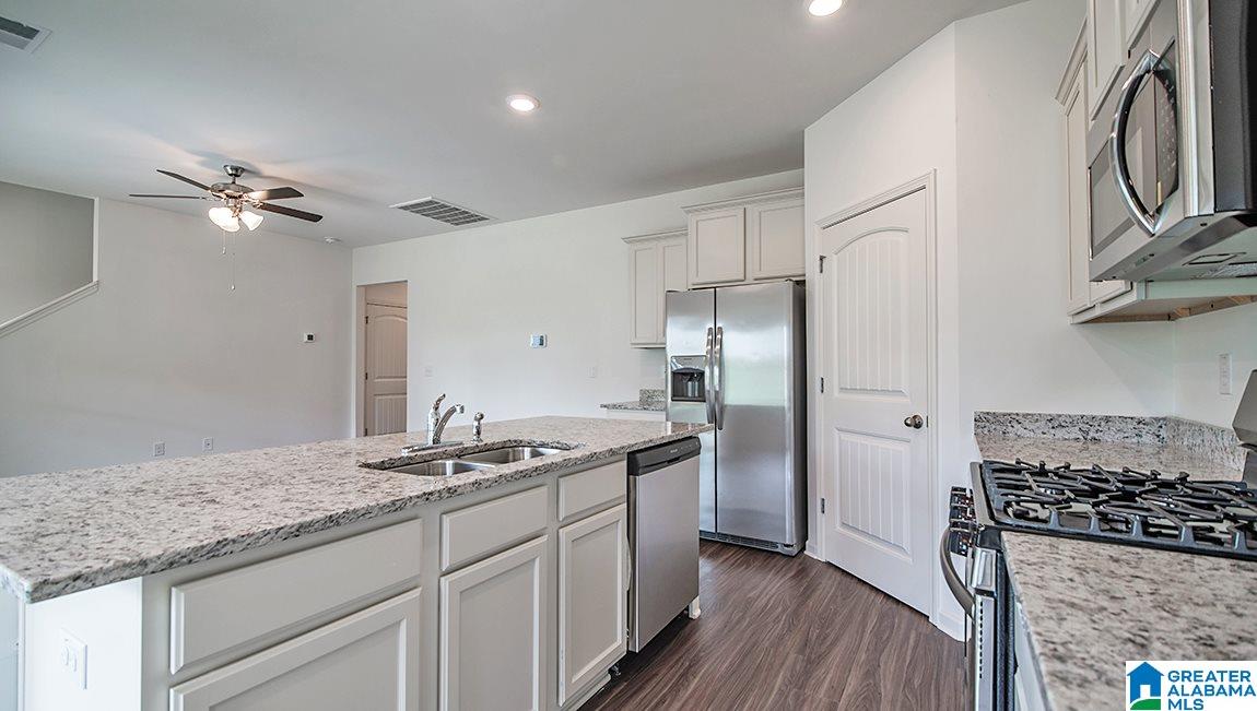 237 Park View Circle Chelsea, AL 35043 - Photo 10 of 46