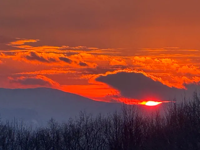 $385,000 | 523 Brock Hill Road, Newbury, VT 05051