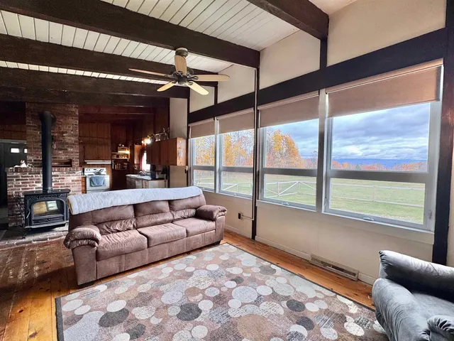 $385,000 | 523 Brock Hill Road, Newbury, VT 05051