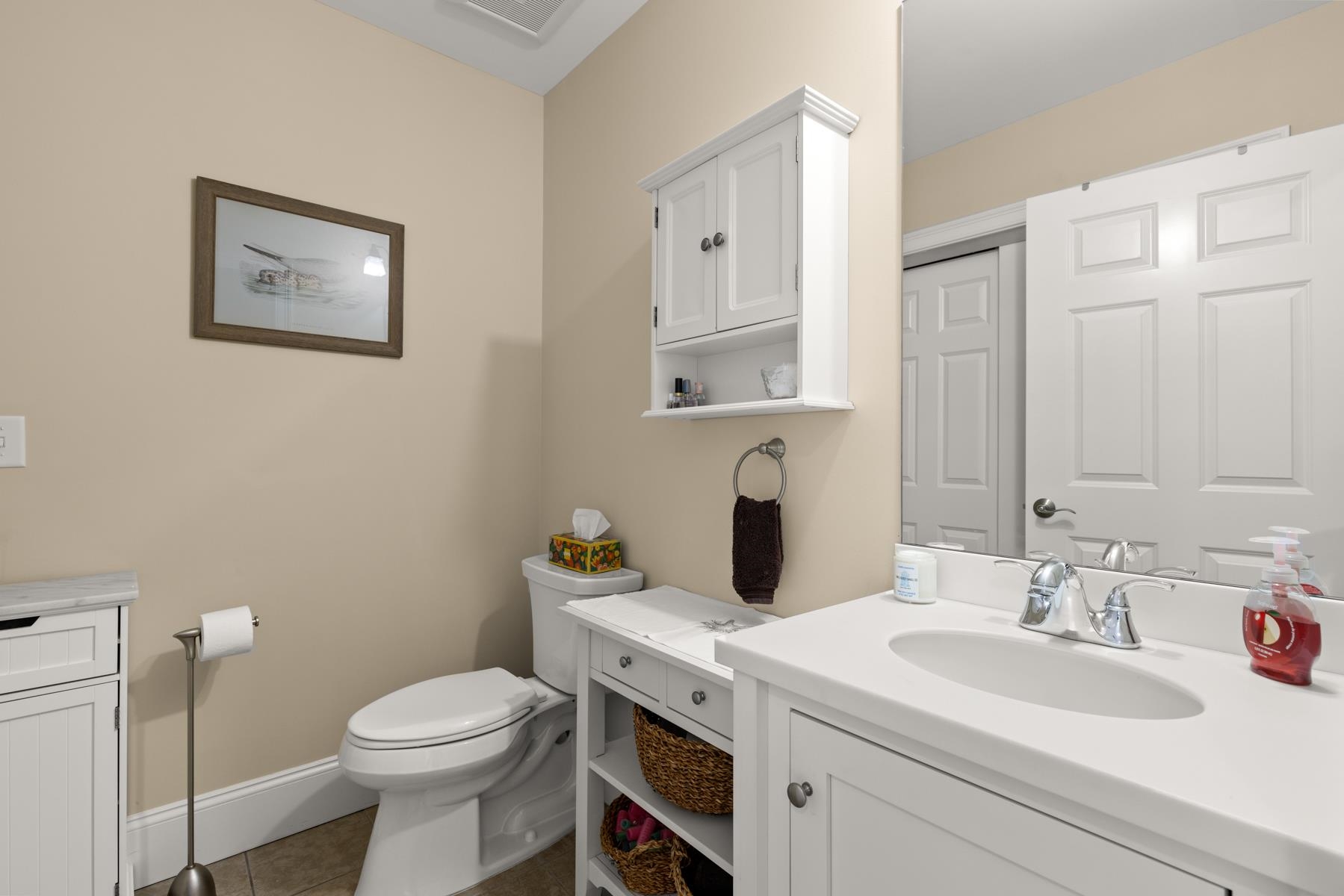 580 Winnacunnet Road, Unit 205 Hampton, NH 03842 - Photo 11 of 46