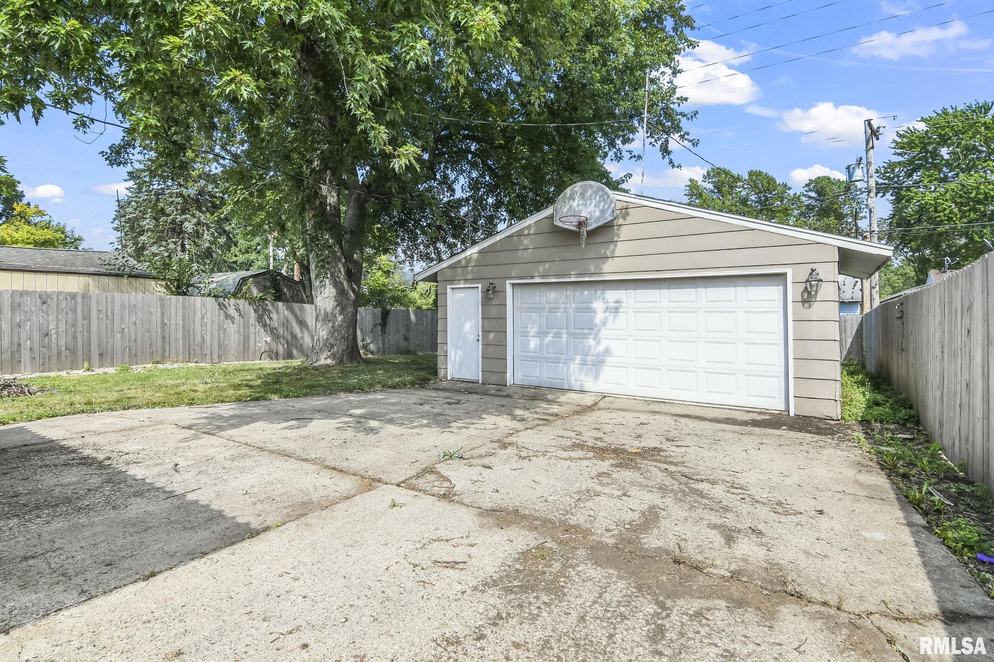 1852 Camden Street Springfield, IL 62702 - Photo 18 of 20