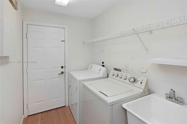 $6,000 | 1923 Harbor View Circle, Unit 1923, Weston, FL 33327