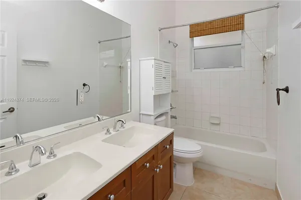 $5,800 | 1923 Harbor View Circle, Unit 1923, Weston, FL 33327