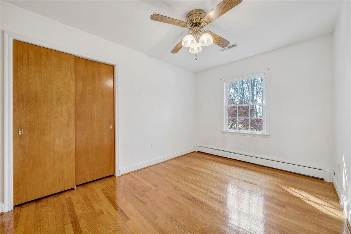 709 Olney Road Vinton, VA 24179 - Photo 18 of 41 a view of an empty room with a window