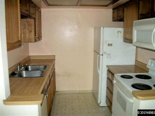 2218 Cannonball Road Sparks, NV 89431 - Photo 3 of 9 Photo 3
