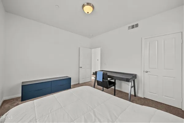 $869,900 | 693 Nile River Drive, Oxnard, CA 93036