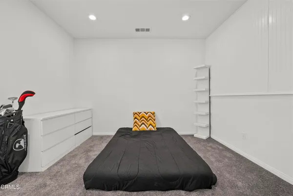 $869,900 | 693 Nile River Drive, Oxnard, CA 93036