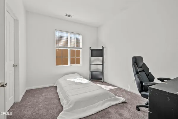 $869,900 | 693 Nile River Drive, Oxnard, CA 93036