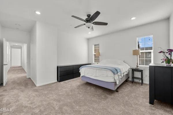 $869,900 | 693 Nile River Drive, Oxnard, CA 93036