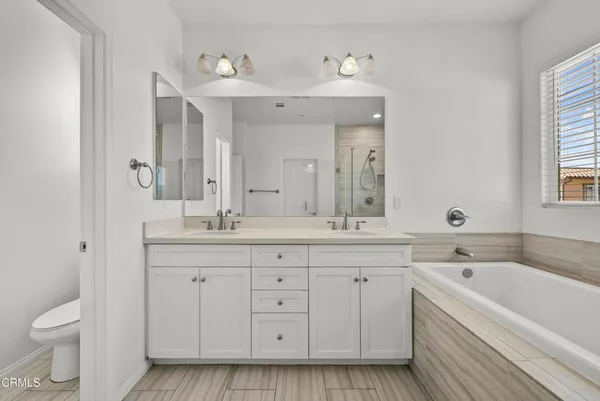 $869,900 | 693 Nile River Drive, Oxnard, CA 93036