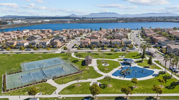 $869,900 | 693 Nile River Drive, Oxnard, CA 93036