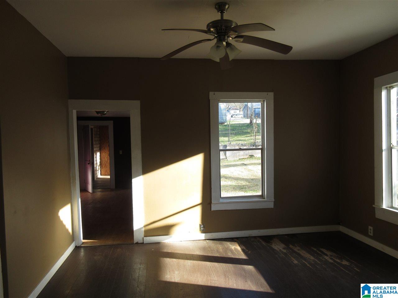 31 Collins Street Bessemer, AL 35020 - Photo 4 of 9