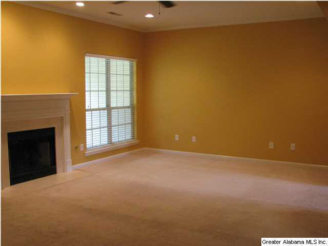 610 Parkside Circle Helena, AL 35080 - Photo 6 of 20