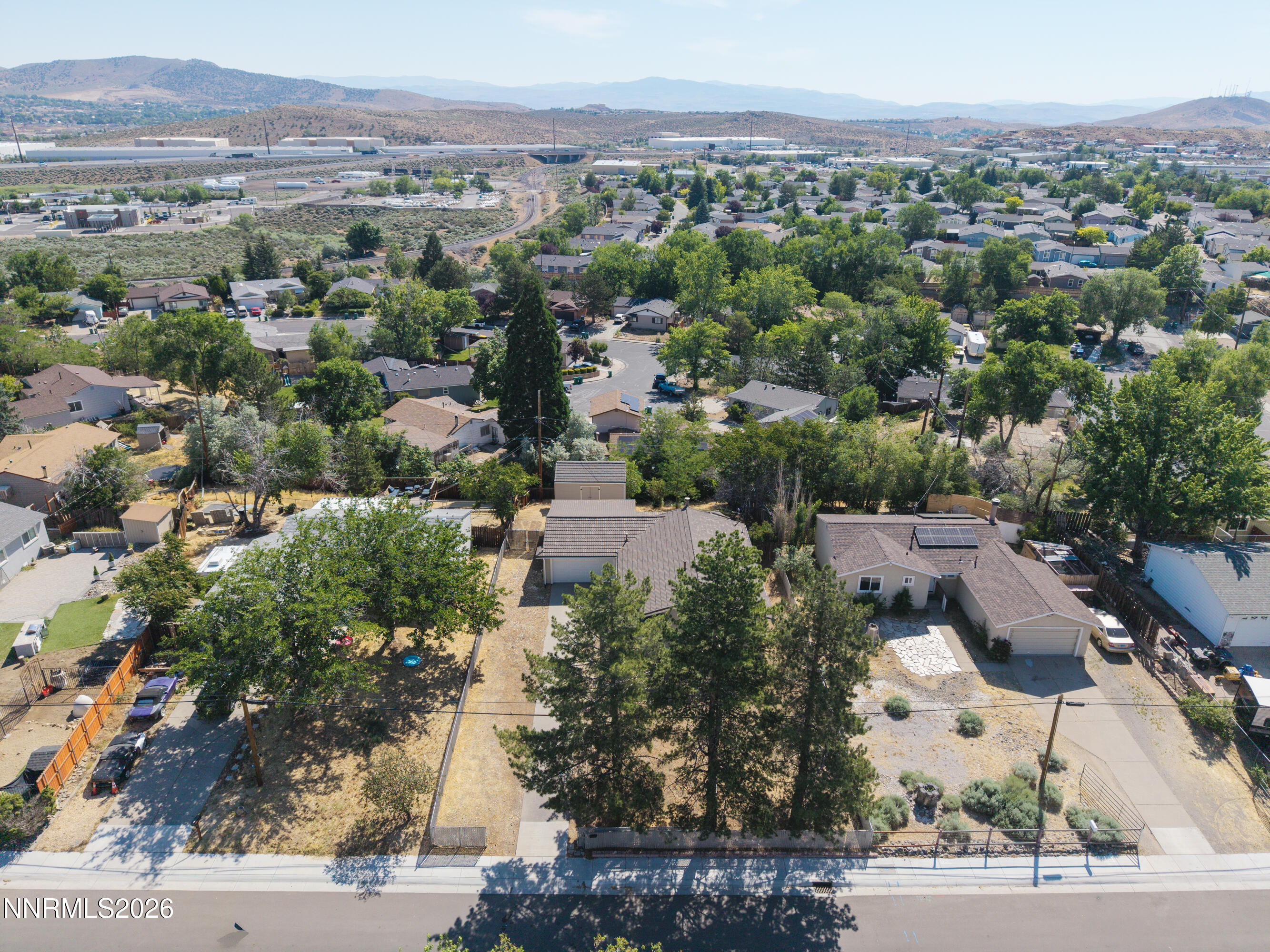 7740 Yorkshire Drive Reno, NV 89506 - Photo 3 of 44 Yorkshire7704-003