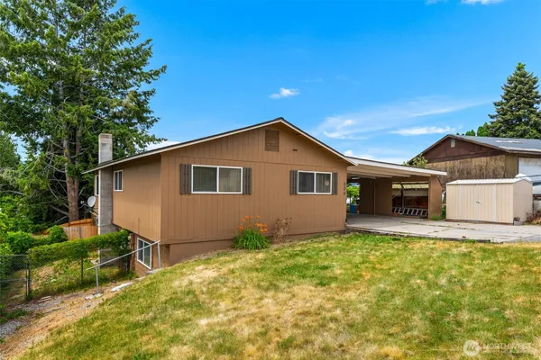 $499,000 | 606 Lacy Place, East Wenatchee, WA 98802