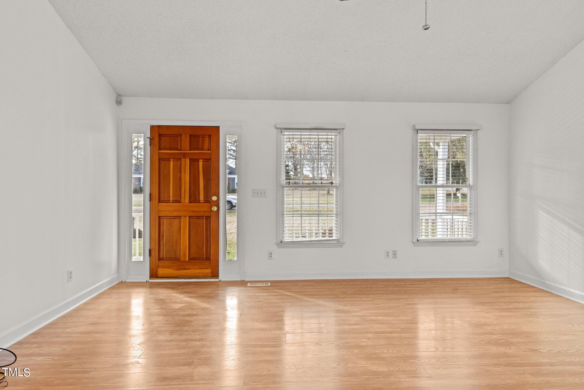 118 West Quail Ridge Road Oxford, NC 27565 - Photo 6 of 34 5-web-or-mls-8Y3A0291