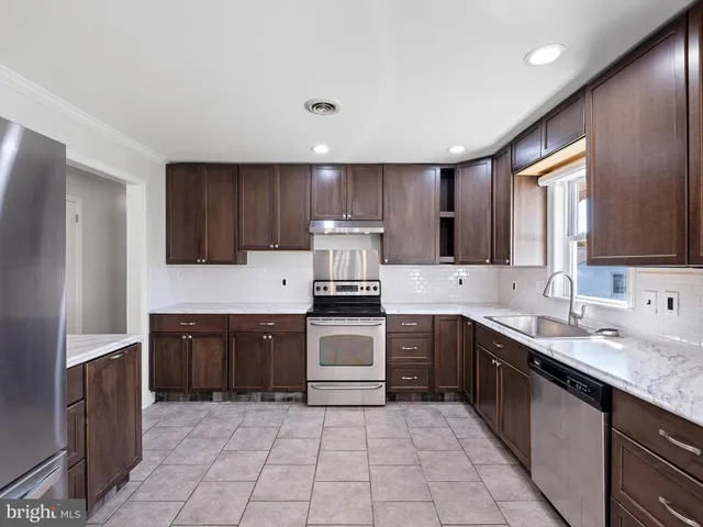 $414,900 | 1802 Hettering Road, Wilmington, DE 19810