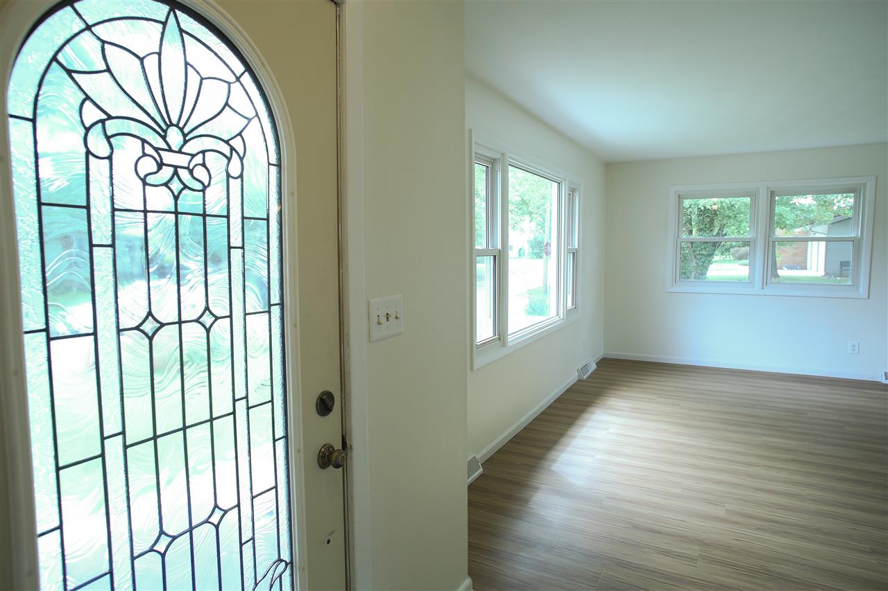 1100 Rochester Street Lafayette, IN 47905 - Photo 4 of 36 Gallery Image 4