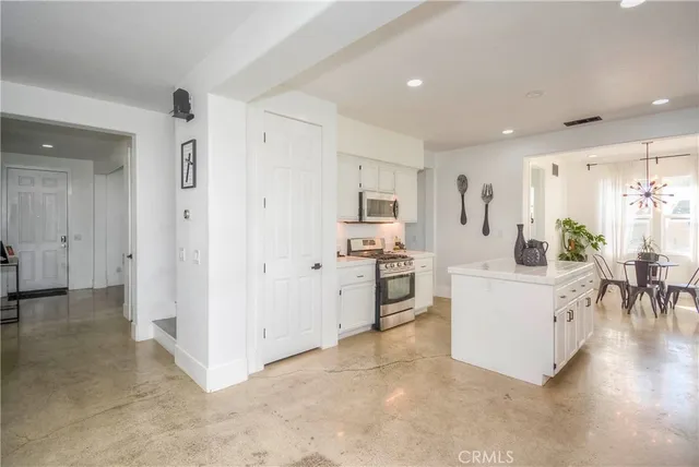 $624,999 | 1982 Birmingham Drive, Perris, CA 92571