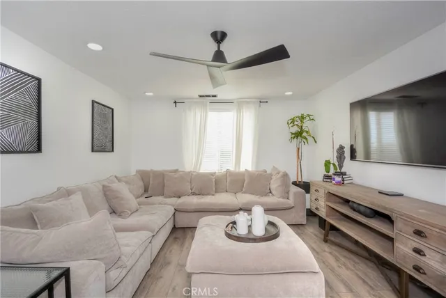 $624,999 | 1982 Birmingham Drive, Perris, CA 92571