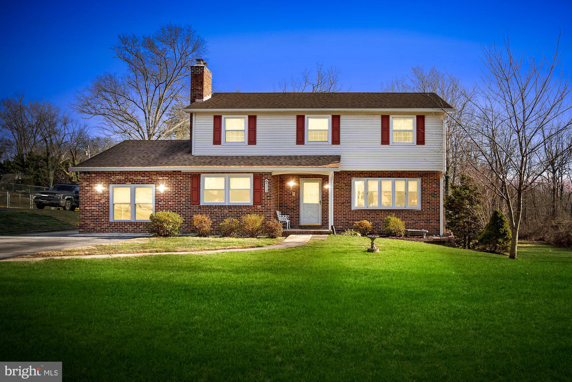 219 Ridgeway Road Catonsville, MD 21228 - Photo 1 of 35 219 Ridgeway Road