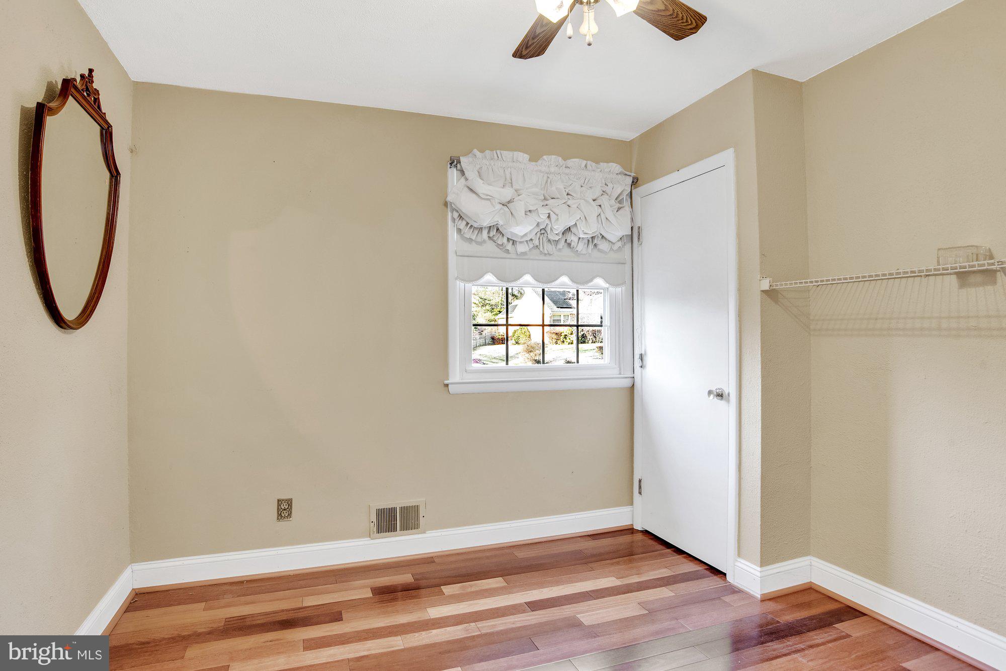 219 Ridgeway Road Catonsville, MD 21228 - Photo 25 of 35 Bedroom w/ wood floors