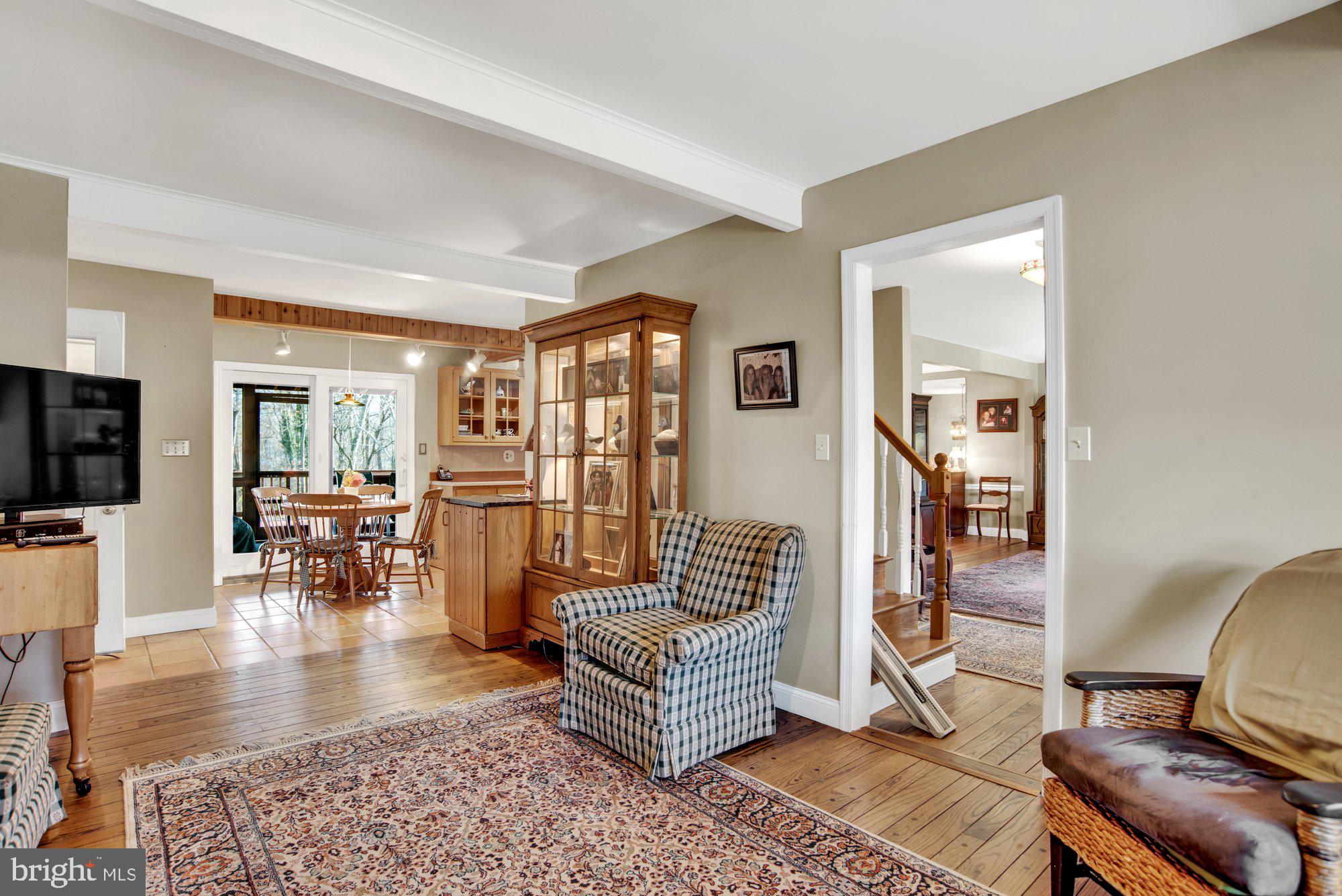 219 Ridgeway Road Catonsville, MD 21228 - Photo 6 of 35 Family Room off Kitchen