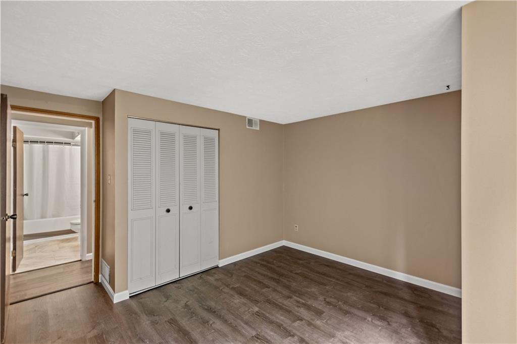 323 Ridge Point Circle, Unit 23 Bridgeville, PA 15017 - Photo 12 of 28 Gallery Image 12