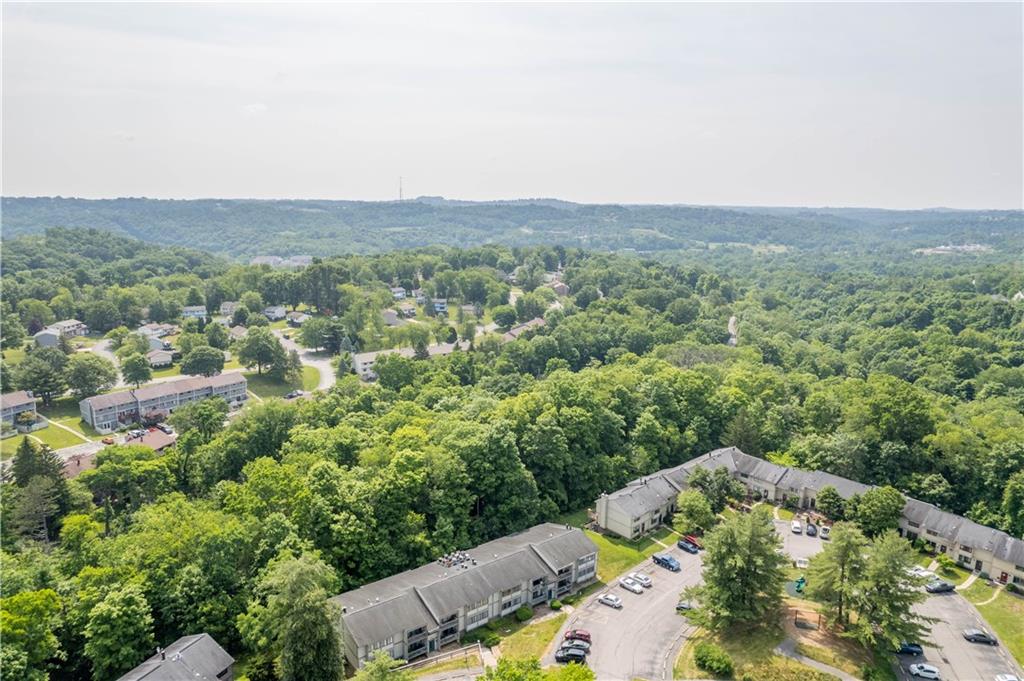 323 Ridge Point Circle, Unit 23 Bridgeville, PA 15017 - Photo 25 of 28 Gallery Image 25