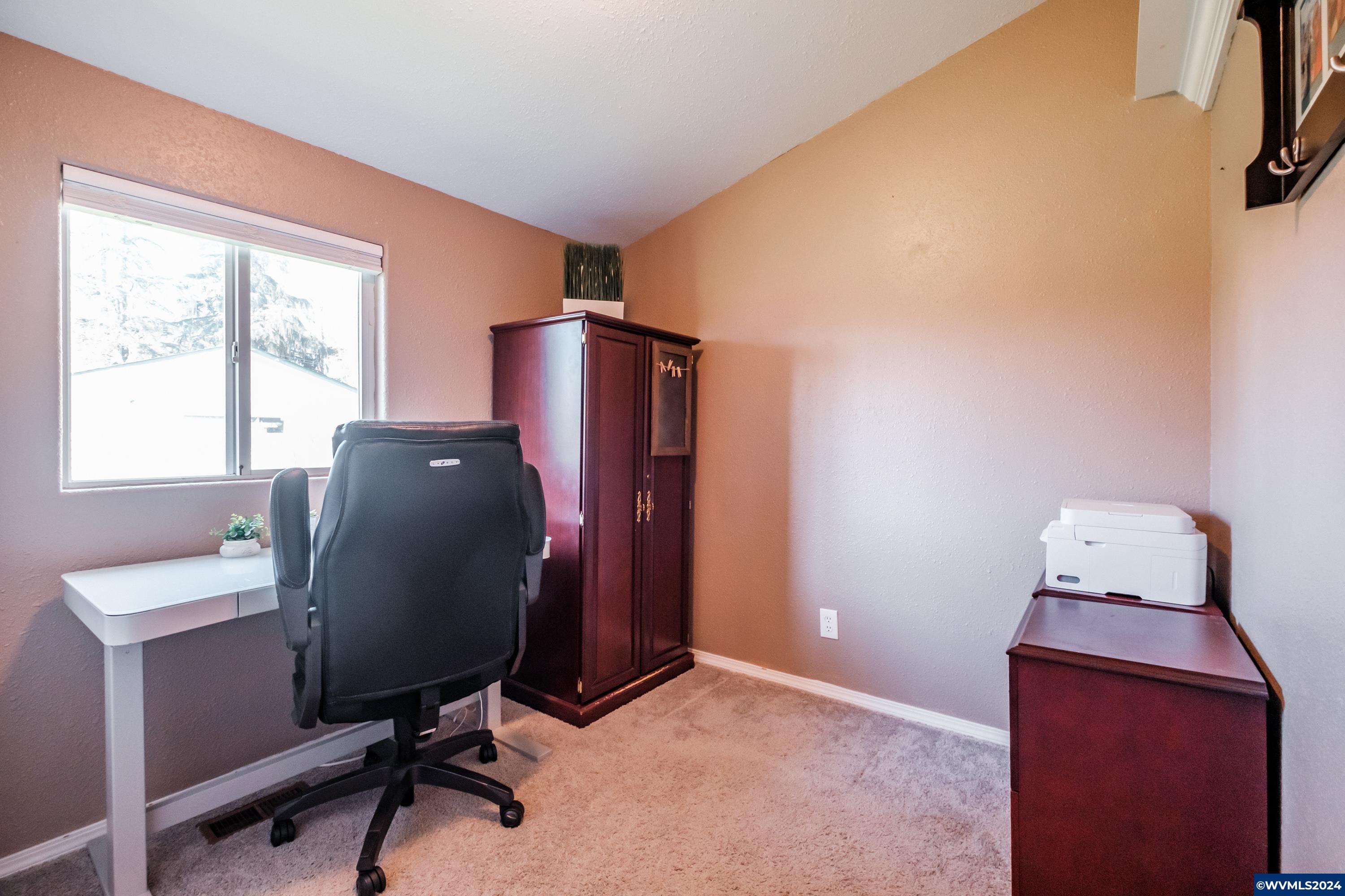 35247 Riverside Drive Albany, OR 97321 - Photo 27 of 42 Gallery Image 27