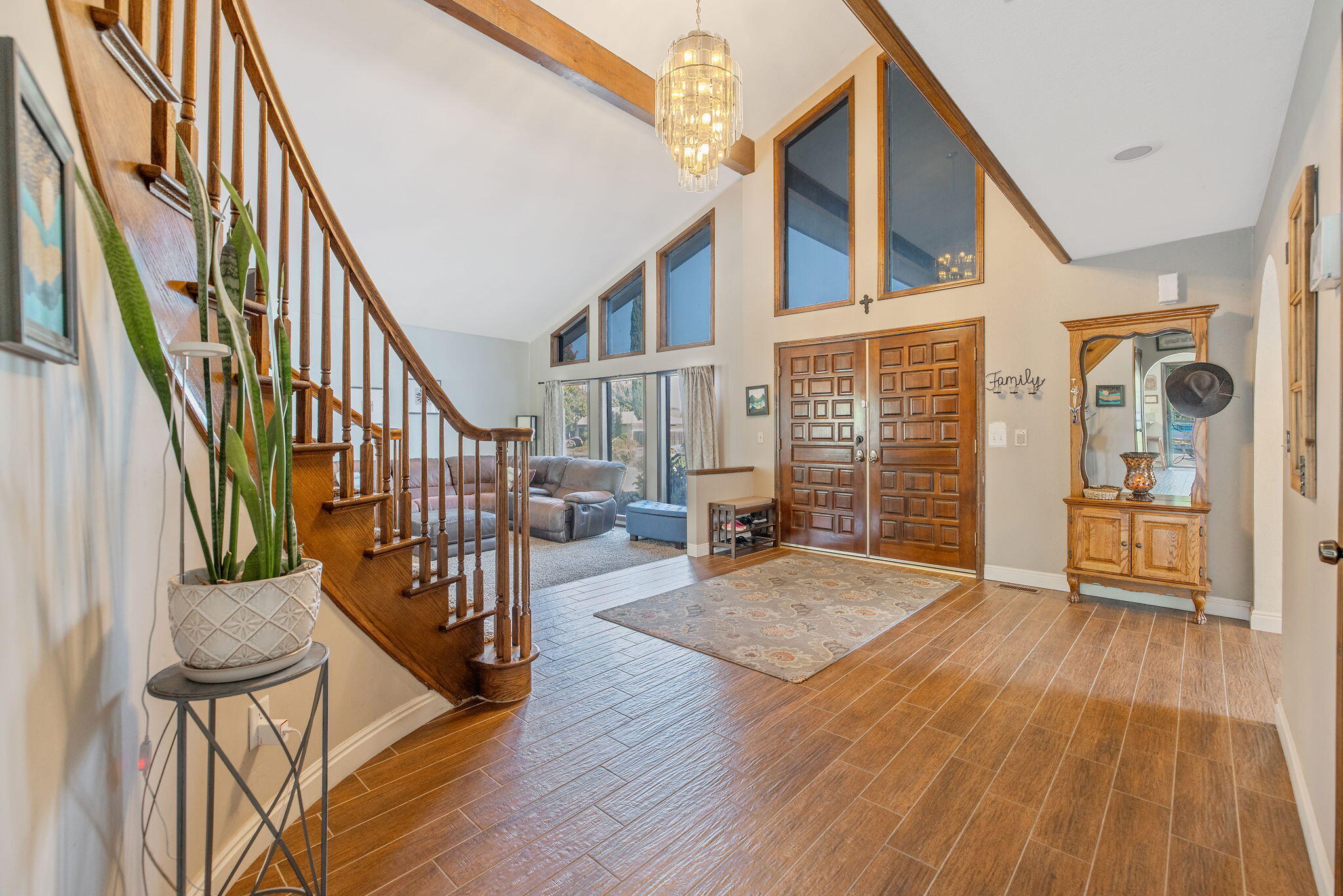 723 West Pine Street Exeter, CA 93221 - Photo 7 of 59