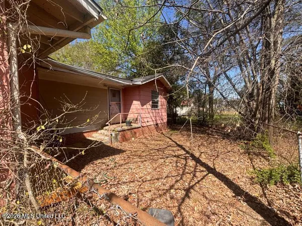 $45,000 | 2206 Margaret W Alexander Drive, Jackson, MS 39213