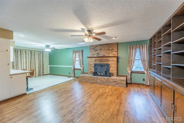 $229,900 | 2855 Lakeside Drive, Poplar Bluff, MO 63901