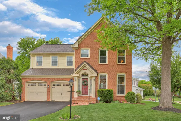 $995,000 | 3613 Windmoore Court, Chantilly, VA 20151