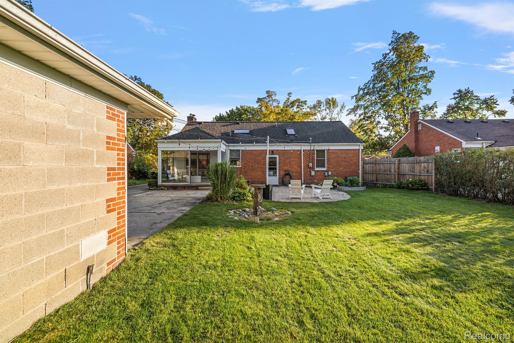 16170 Beverly Road Franklin, MI 48025 - Photo 31 of 35 Gallery Image 31