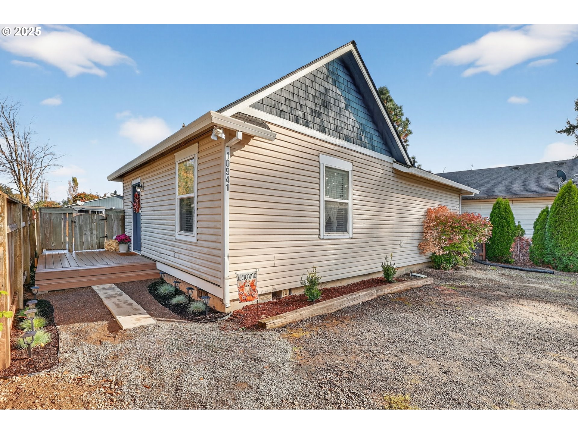 10941 Main Street Northeast Donald, OR 97020 - Photo 1 of 27 Gallery Image 1