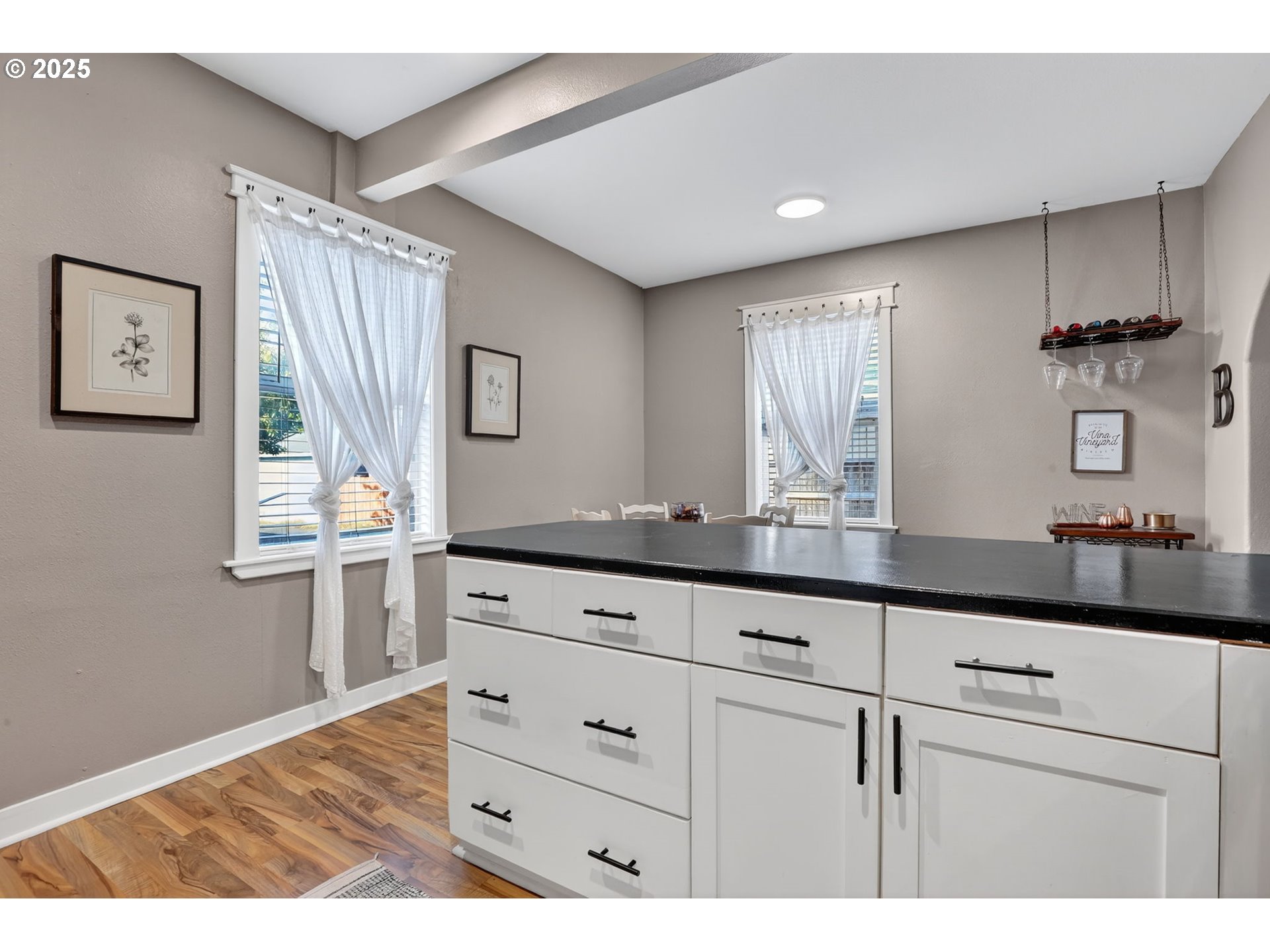 10941 Main Street Northeast Donald, OR 97020 - Photo 13 of 27 Gallery Image 13