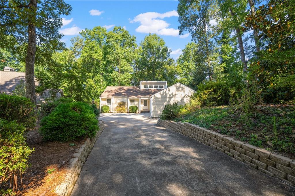 106 Tulip Lane, Westminster, SC 29693 Compass