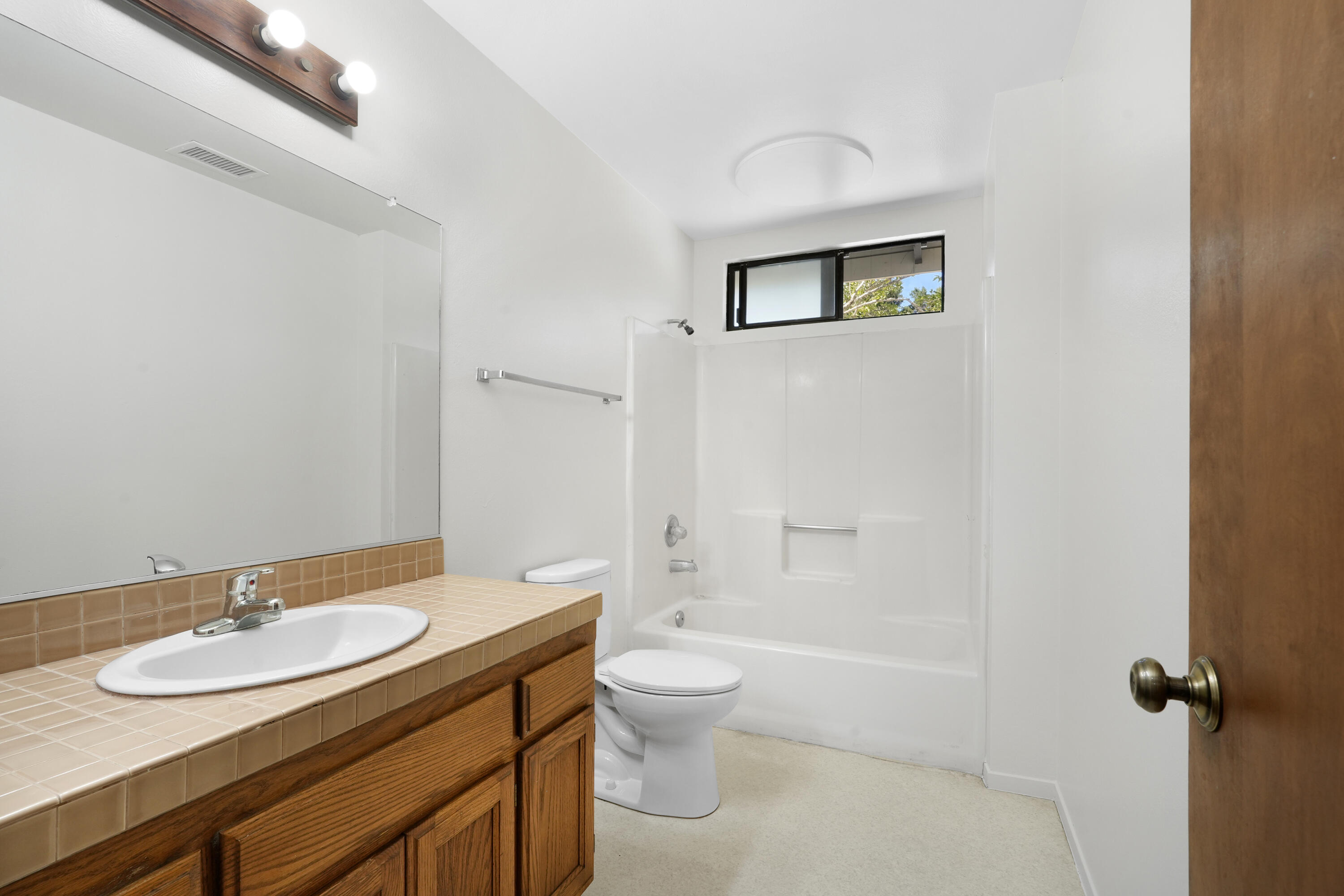 1995 Viborg Road Solvang, CA 93463 - Photo 21 of 29 V21