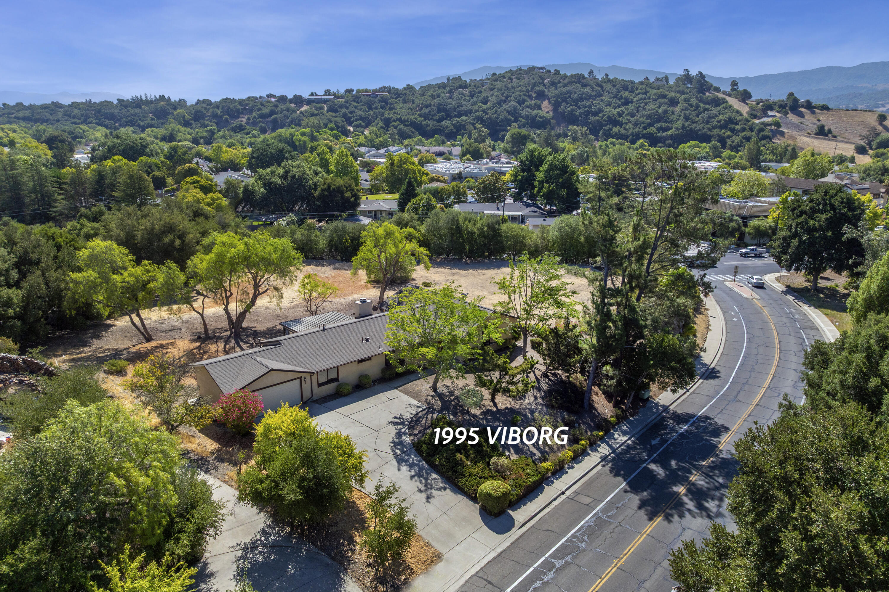 1995 Viborg Road Solvang, CA 93463 - Photo 25 of 29 V26