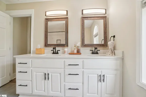 $1,395,000 | 68 Raven Road, Landrum, SC 29356