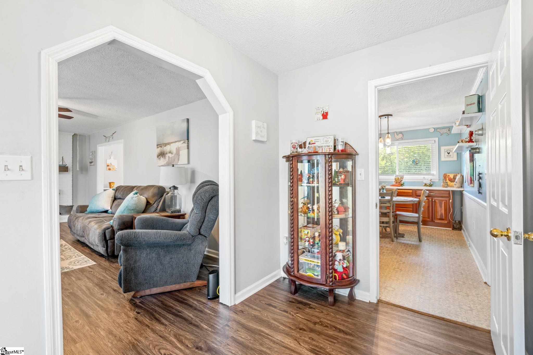 202 Park Road Belton, SC 29627 - Photo 12 of 42 Gallery Image 12