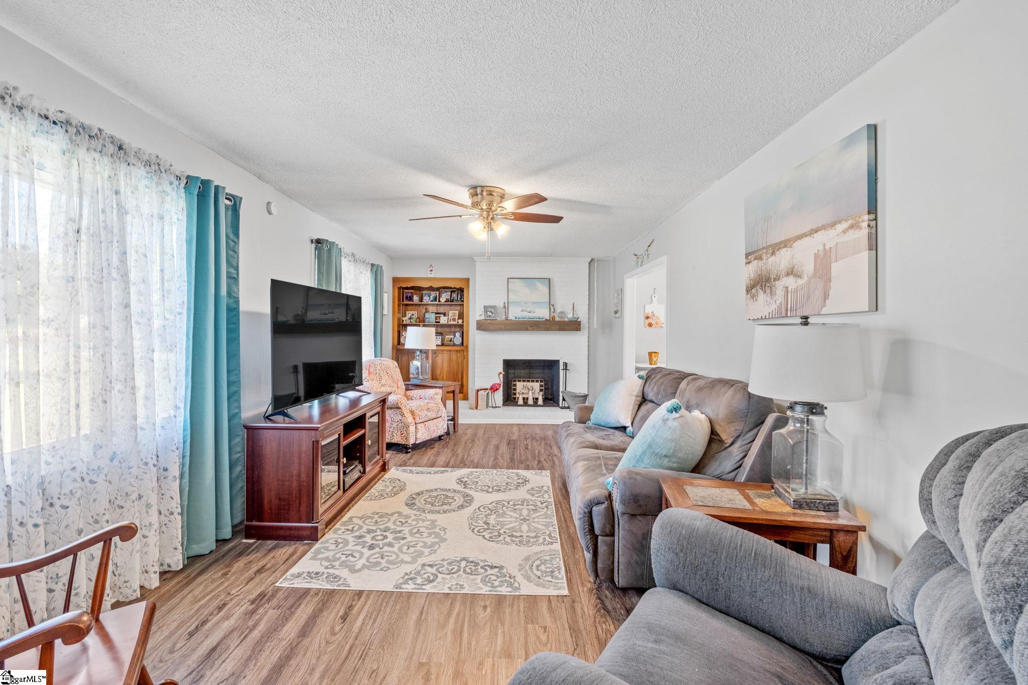 202 Park Road Belton, SC 29627 - Photo 14 of 42 Gallery Image 14