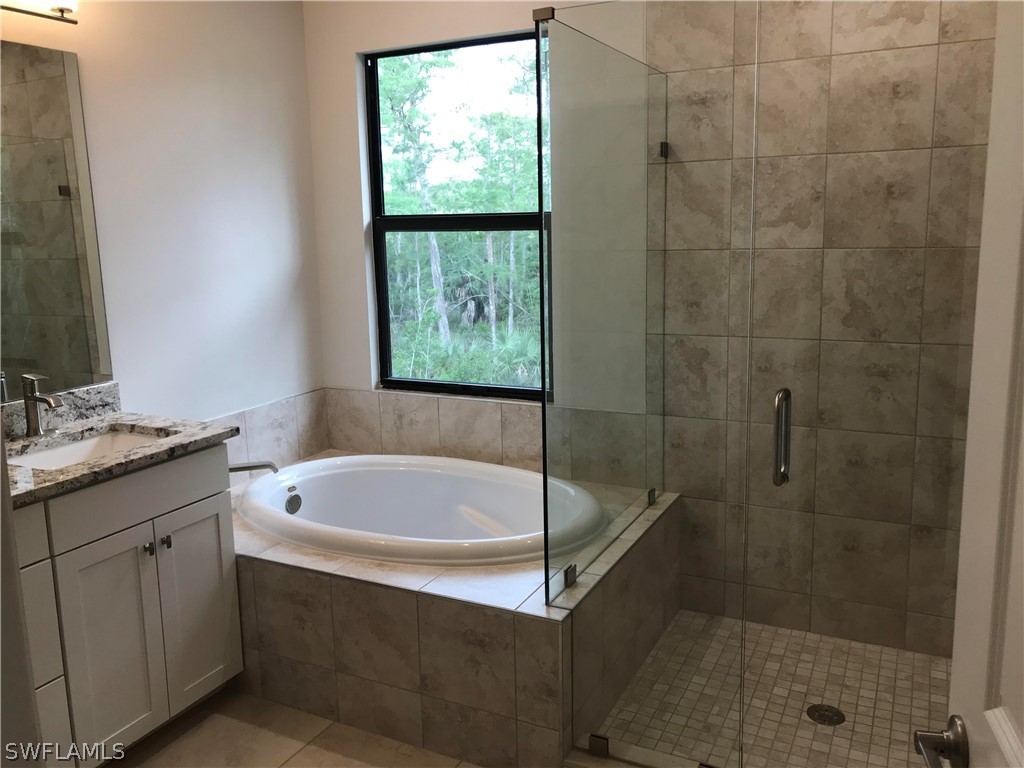 7352 Rockefeller Drive Naples, FL 34119 - Photo 33 of 35 Gallery Image 33