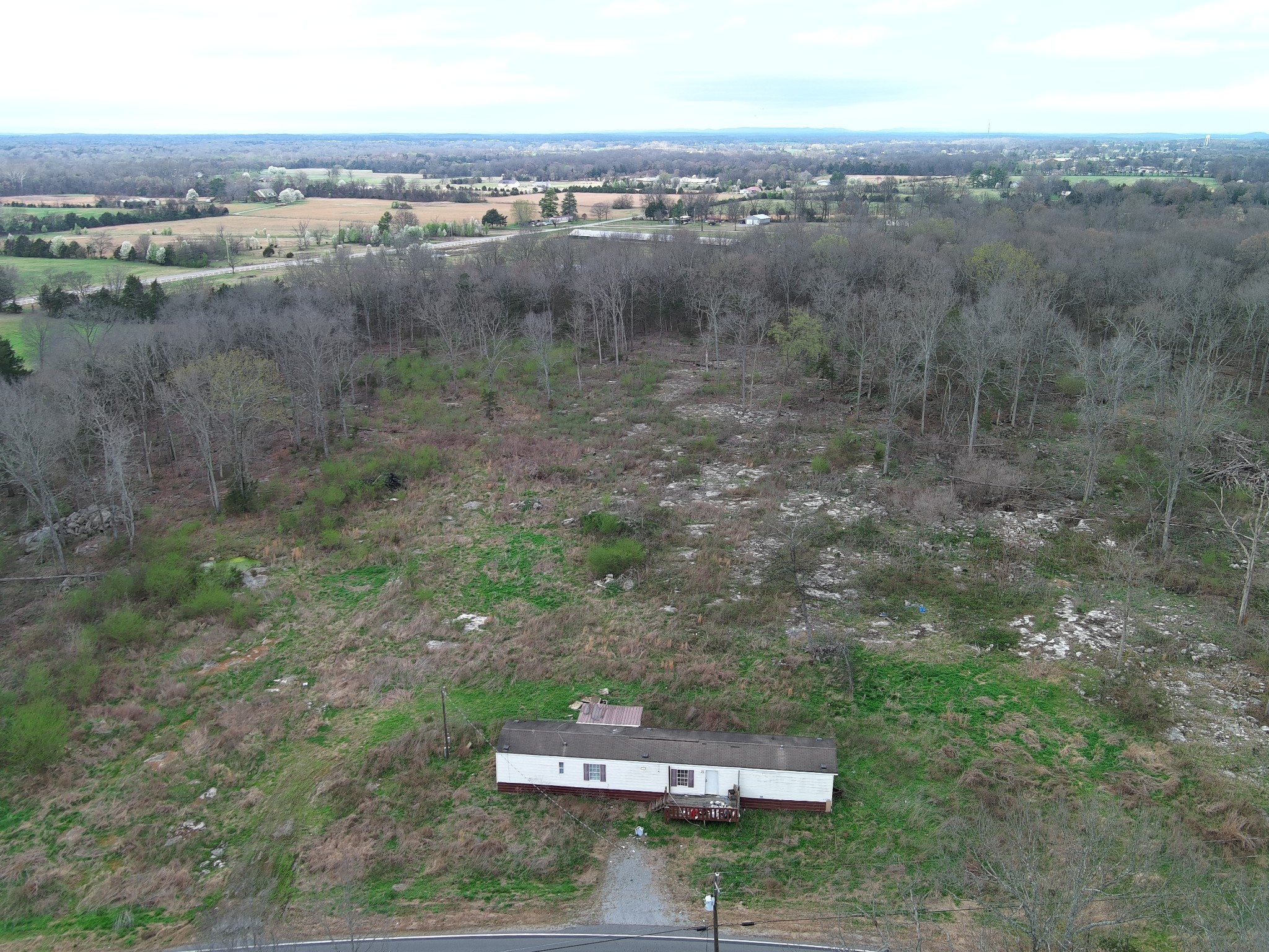 718 Gant Road Shelbyville, TN 37160 - Photo 5 of 5 Gallery Image 5
