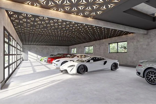 $995,000 | 555 Calef Highway, Barrington, NH 03825