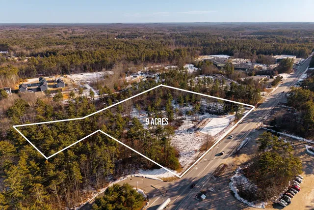 $995,000 | 555 Calef Highway, Barrington, NH 03825