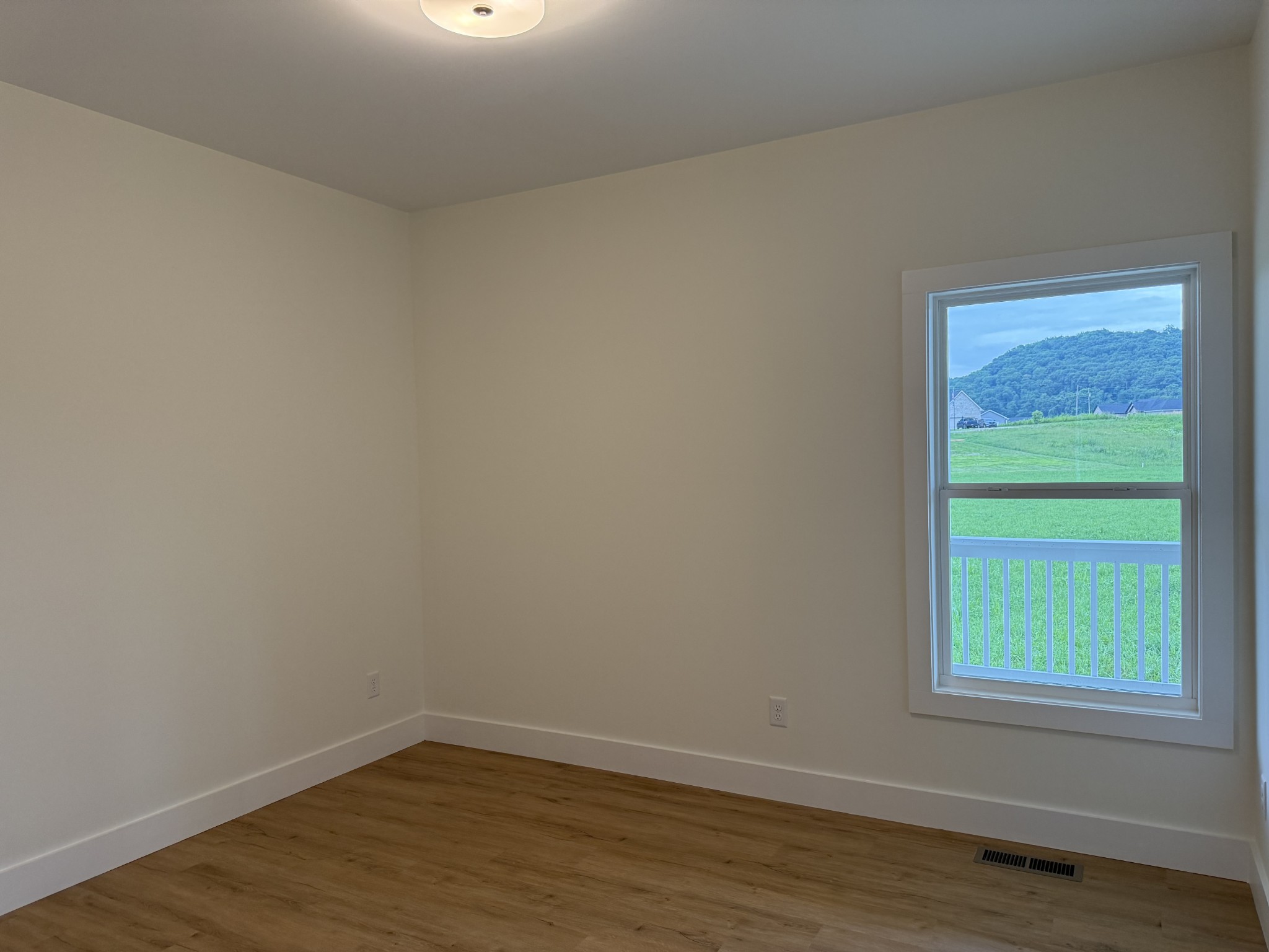 439 Harleys Ridge Road Sparta, TN 38583 - Photo 11 of 18